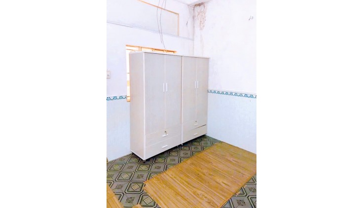 Bán nhà QUẬN 1, hẻm Bùi Viện, Thửa đất vuông vức 3.6 x 9.2 m, 3 tầng, 6.8 tỷ